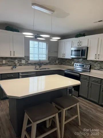 $2,700 | 18506 Oakhurst Boulevard, Cornelius, NC 28031