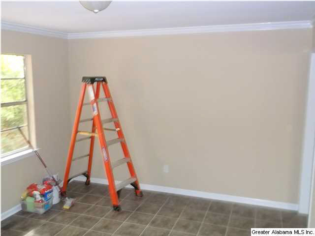 137 Greenridge Road Bessemer, AL 35023 - Photo 11 of 20