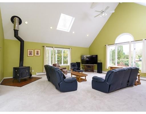 7 Edgewood Road Westborough, MA 01581 - Photo 13 of 30 Gallery Image 13