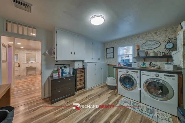 $375,000 | 420 North 9th Street Street West, Riverton, WY 82501