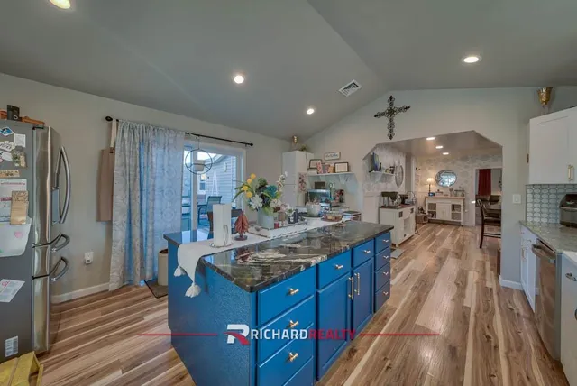 $375,000 | 420 North 9th Street Street West, Riverton, WY 82501