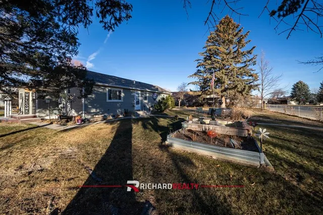 $375,000 | 420 North 9th Street Street West, Riverton, WY 82501