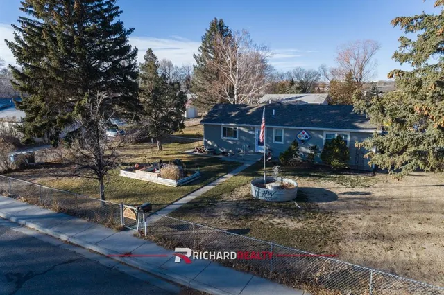 $375,000 | 420 North 9th Street Street West, Riverton, WY 82501