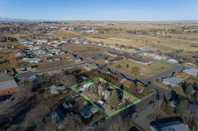$375,000 | 420 North 9th Street Street West, Riverton, WY 82501