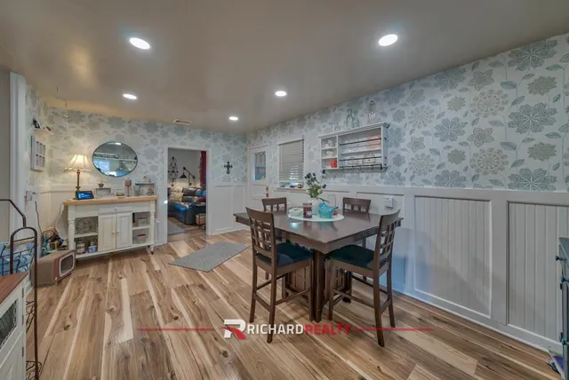 $375,000 | 420 North 9th Street Street West, Riverton, WY 82501