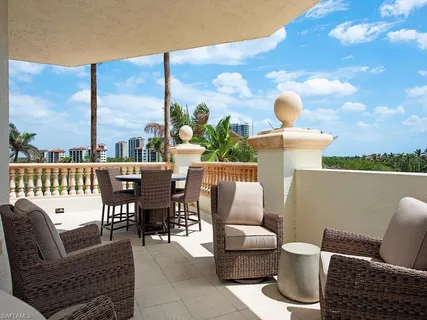 $1,775,000 | 5051 Pelican Colony Boulevard, Unit 301, Bonita Springs, FL 34134