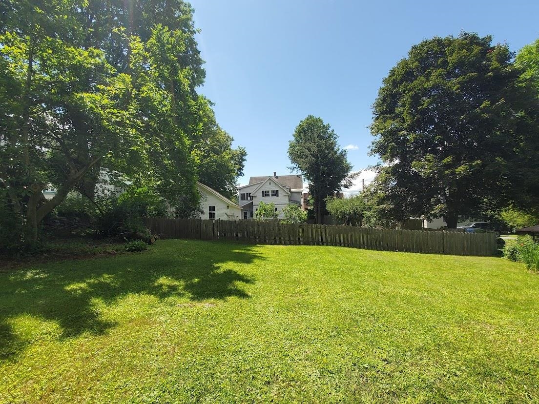 27 Seminary Hill Road Lebanon, NH 03784 - Photo 11 of 35