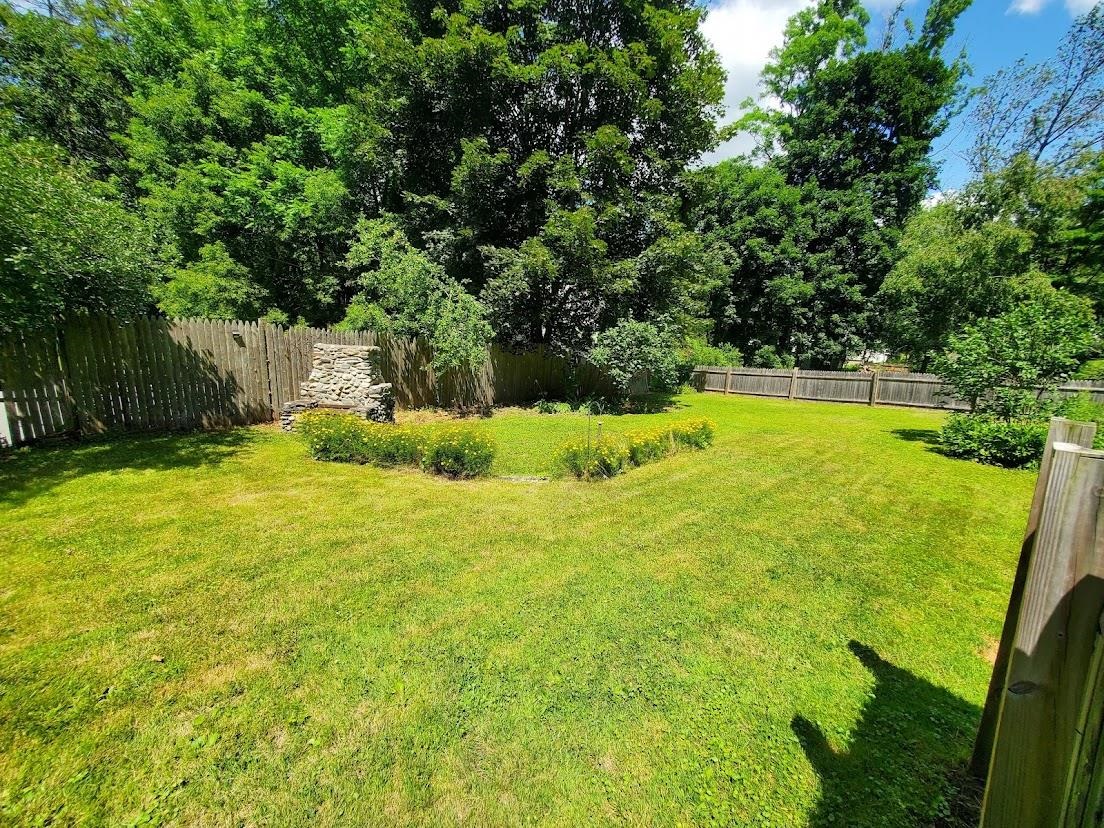 27 Seminary Hill Road Lebanon, NH 03784 - Photo 17 of 35