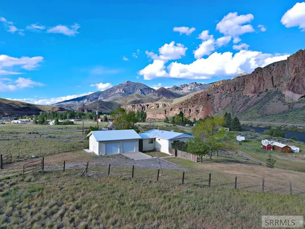 $239,000 | 225 Pheasant Road, Salmon, ID 83467
