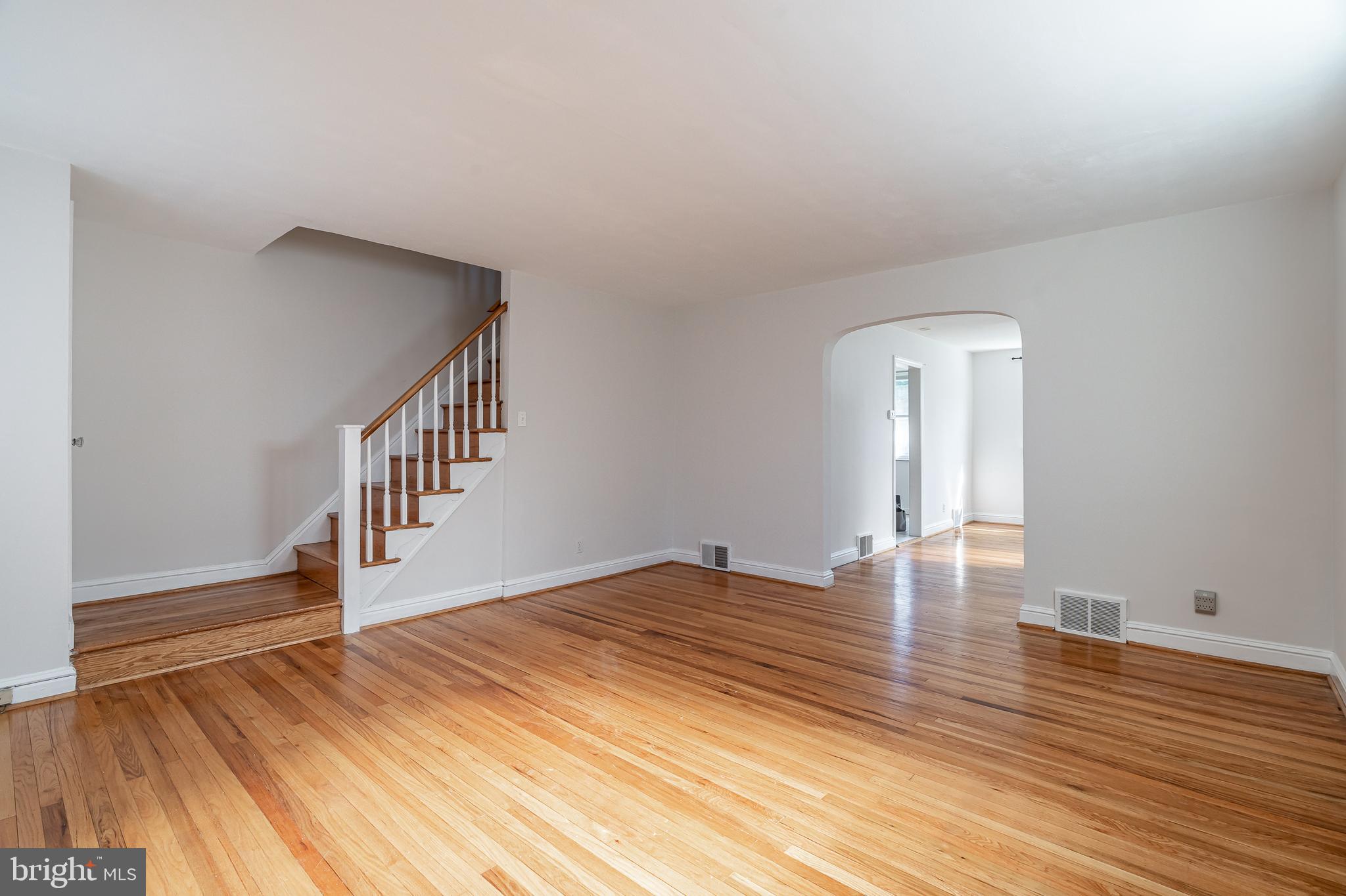 113 Woodbine Road Havertown, PA 19083 - Photo 3 of 18 living room