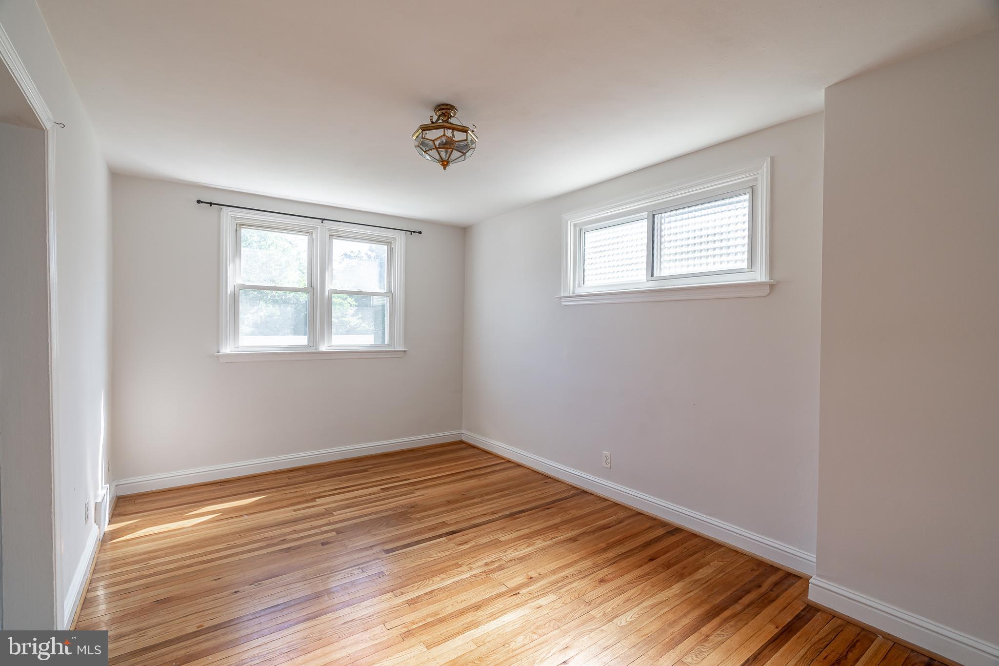 113 Woodbine Road Havertown, PA 19083 - Photo 4 of 18 dining room