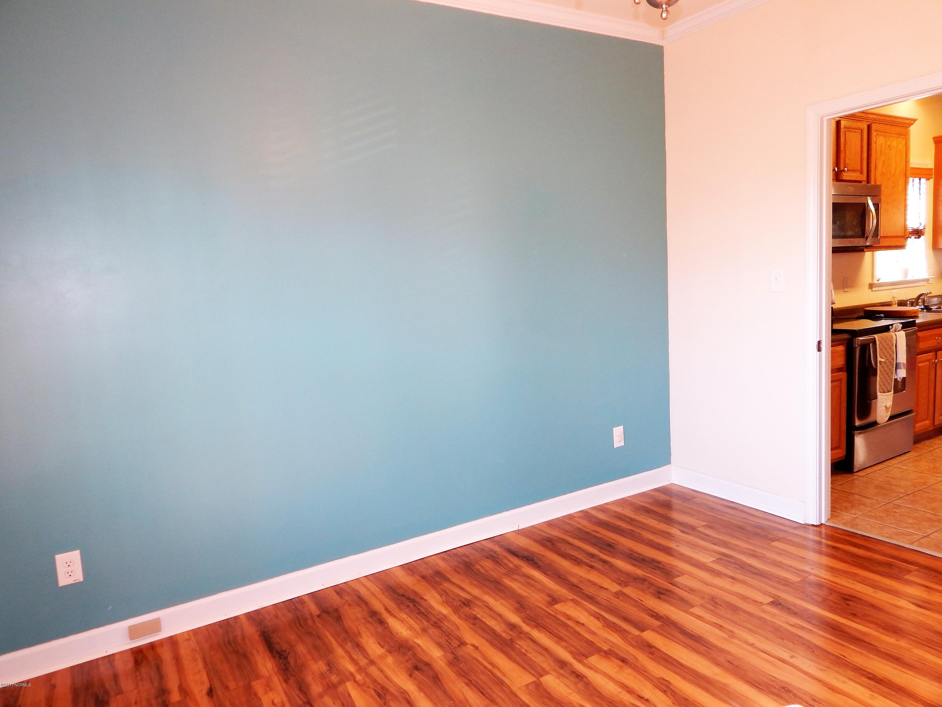 287 Northwest Bridge Road Jacksonville, NC 28540 - Photo 12 of 84 DSCN9440