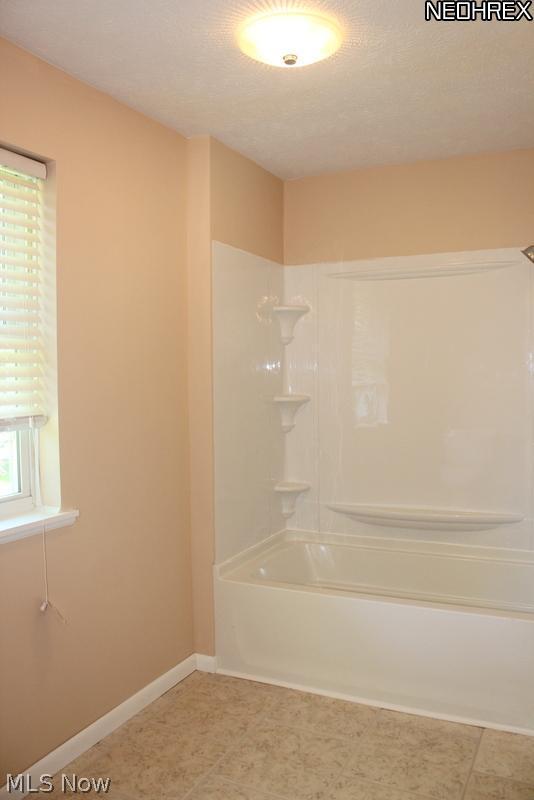 1657 Stonehaven Road Madison, OH 44057 - Photo 13 of 25 Gallery Image 13