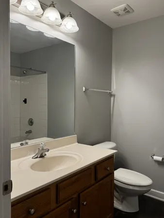 $1,600 | 105 4th Avenue, Unit 307, Murfreesboro, TN 37130