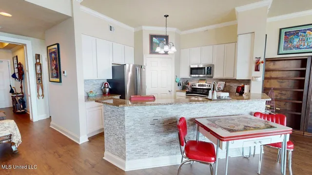 $528,900 | 2230 Beach Drive, Unit P1405, Gulfport, MS 39507