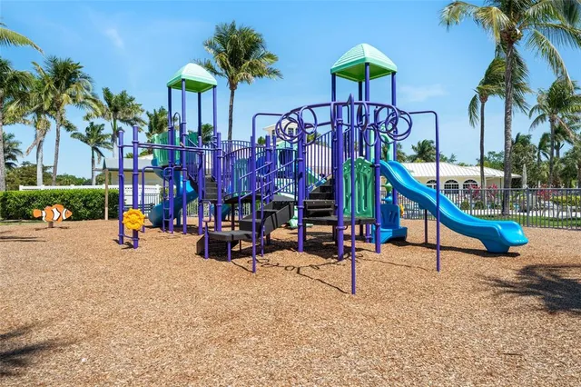 $459,000 | 13110 Silver Thorn Loop, North Fort Myers, FL 33903