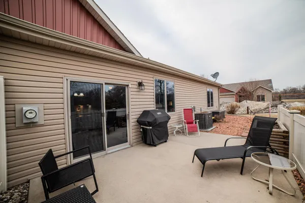 $405,000 | 412 19th Avenue West, Unit G, West Fargo, ND 58078