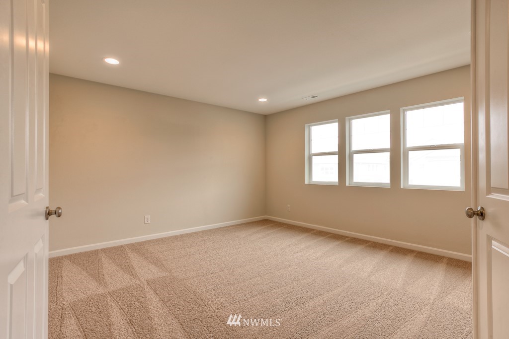 2939 Fiddleback Street Northeast, Unit 278 Lacey, WA 98516 - Photo 6 of 14