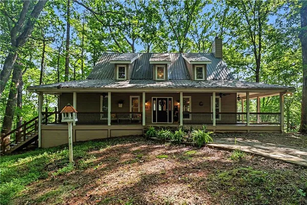 $575,000 | 1008 River Estates Road, Cleveland, GA 30528