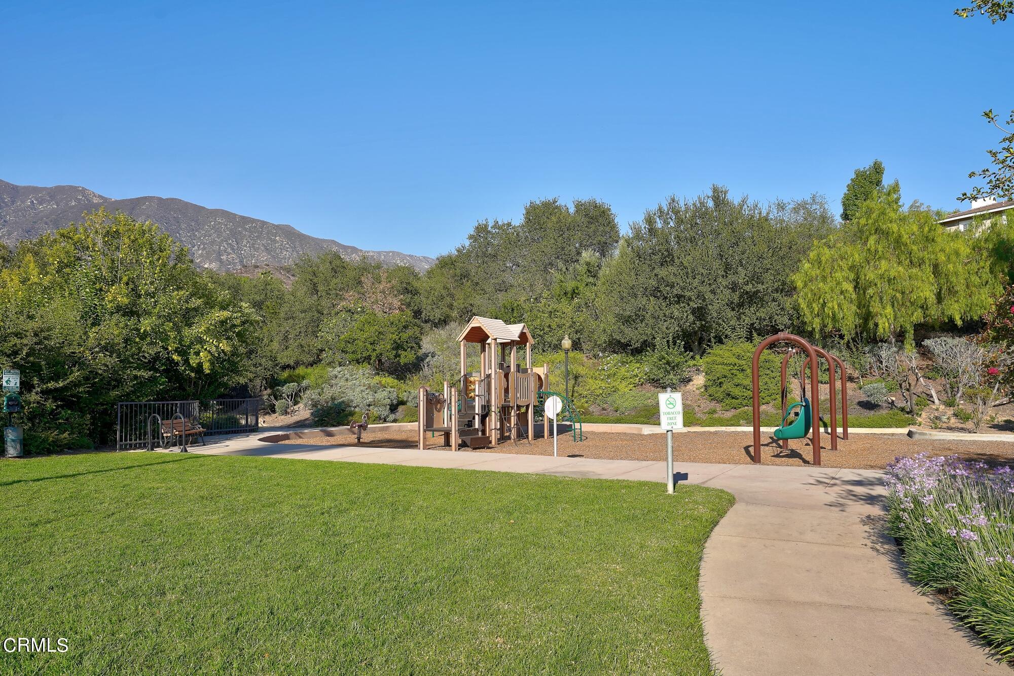 3658 Giddings Ranch Road Altadena, CA 91001 - Photo 50 of 53 a view of a park with large trees