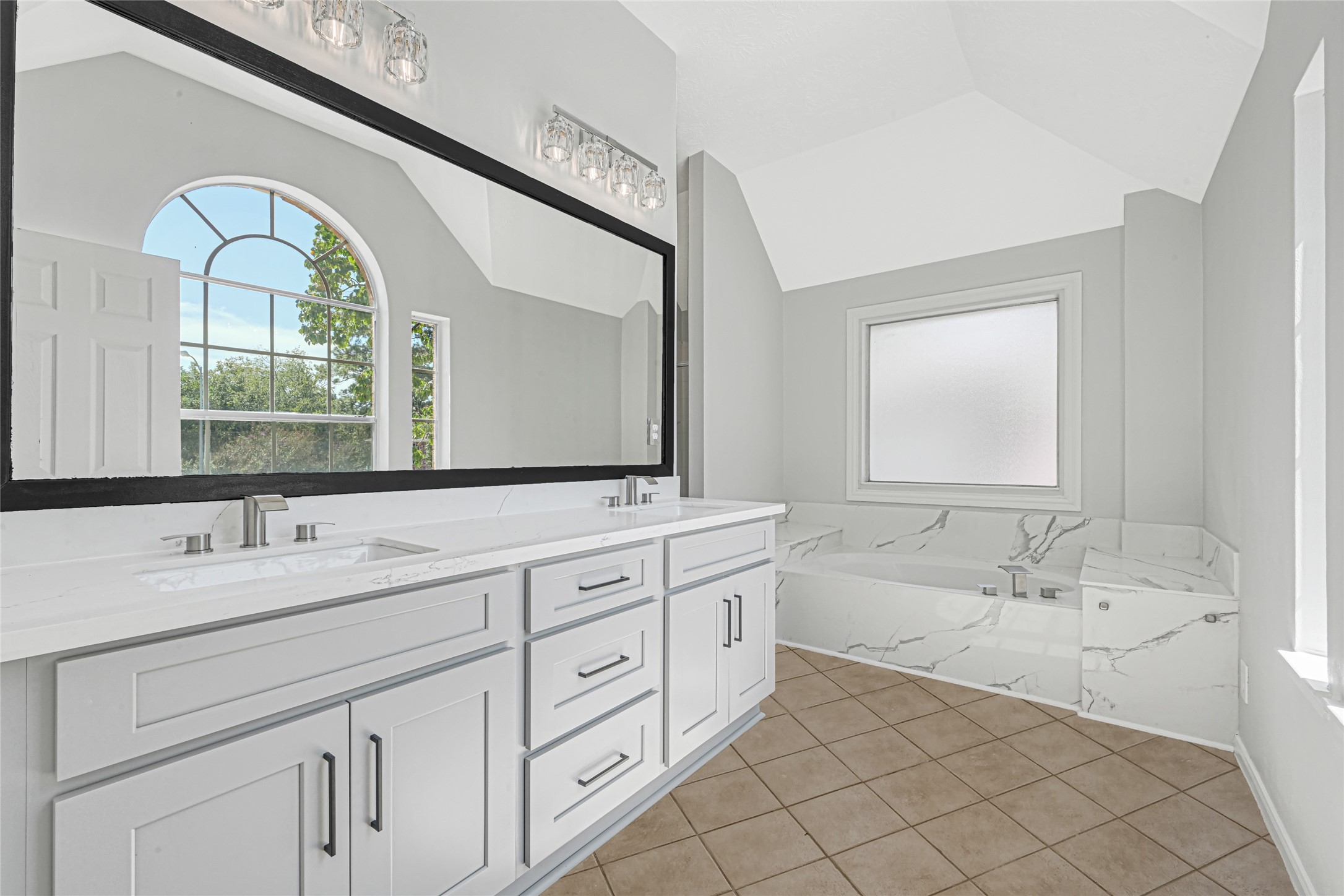 3310 La Mer Lane Spring, TX 77388 - Photo 19 of 30 Gallery Image 19