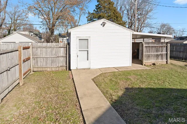 $180,000 | 311 Brown Avenue, Collinsville, IL 62234