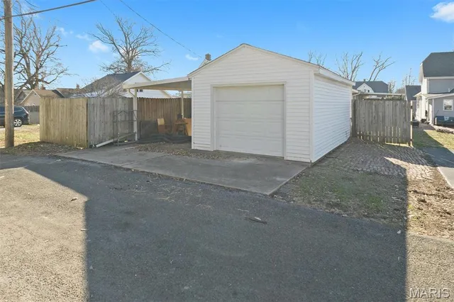 $180,000 | 311 Brown Avenue, Collinsville, IL 62234