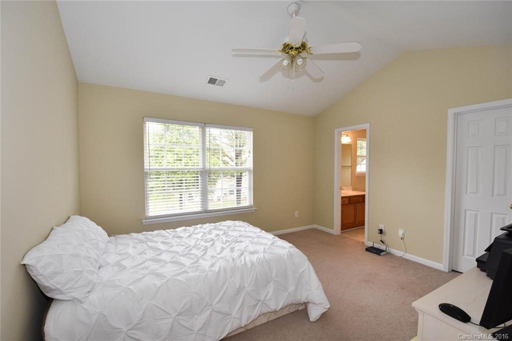 11620 Rabbit Ridge Road, Unit L2062 B Charlotte, NC 28270 - Photo 14 of 17