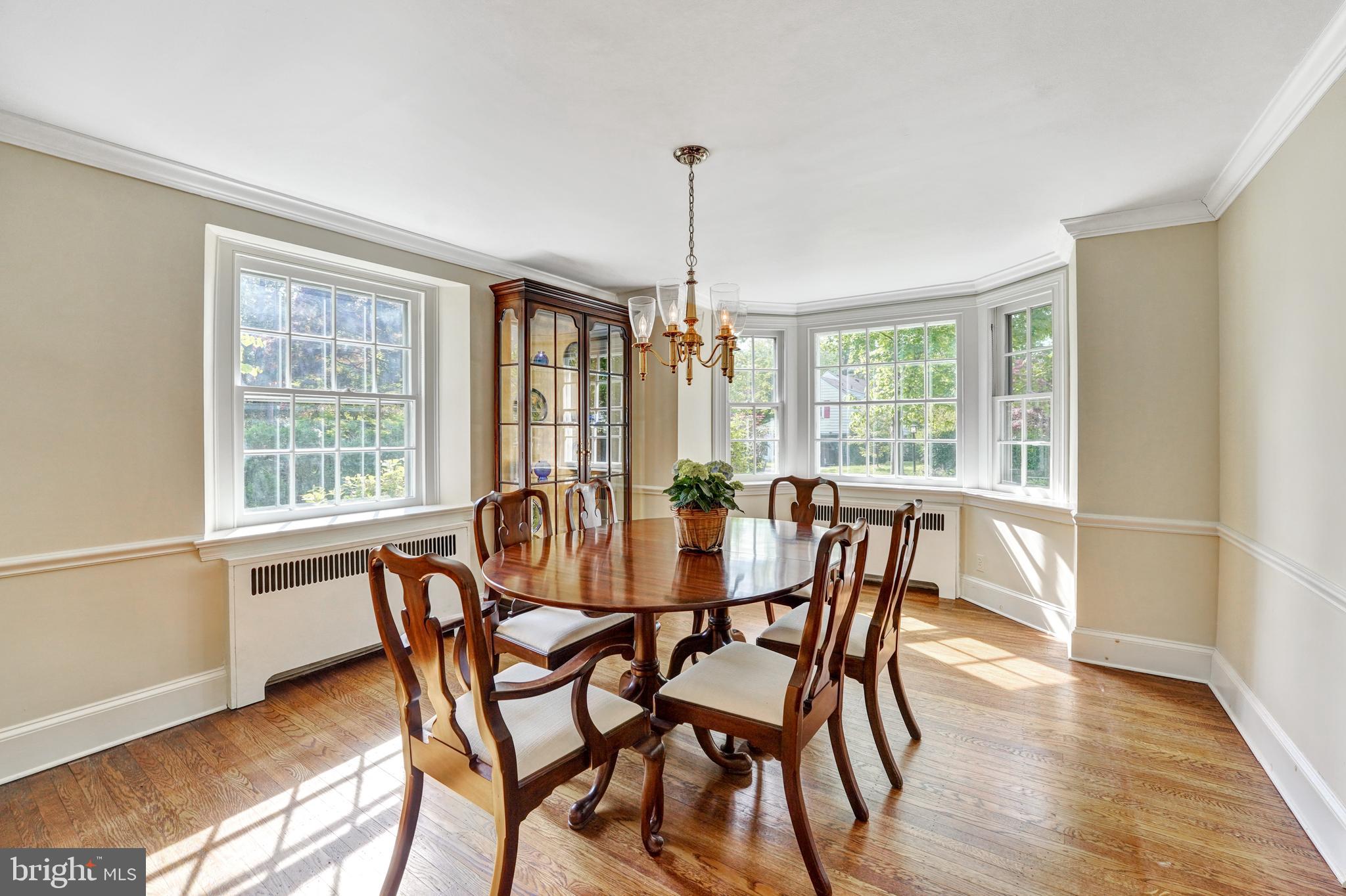 11 Furness Lane Wallingford, PA 19086 - Photo 22 of 47 Dining Room with Bay Window