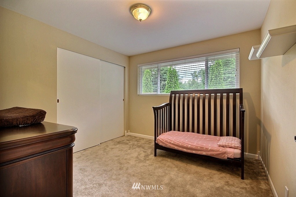 455 Reiten Road Kent, WA 98030 - Photo 8 of 12