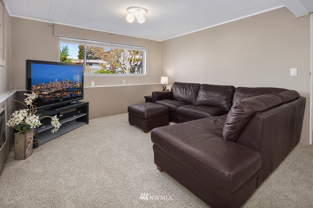 1105 North 29th Street Renton, WA 98056 - Photo 13 of 22