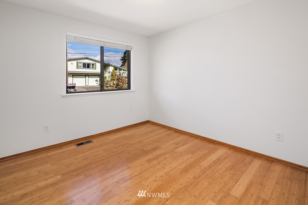 1105 North 29th Street Renton, WA 98056 - Photo 18 of 22
