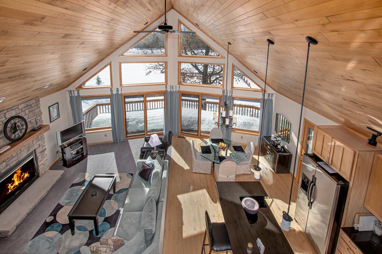 1468 Golf View Road Eagle River, WI 54521 - Photo 8 of 26 Gallery Image 8