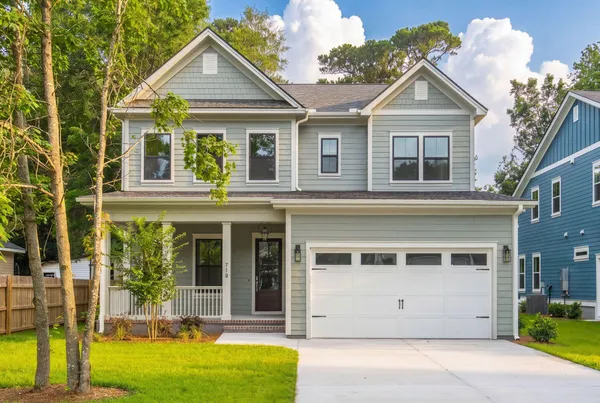 $1,375,000 | 719 Eagle Street, Mount Pleasant, SC 29464