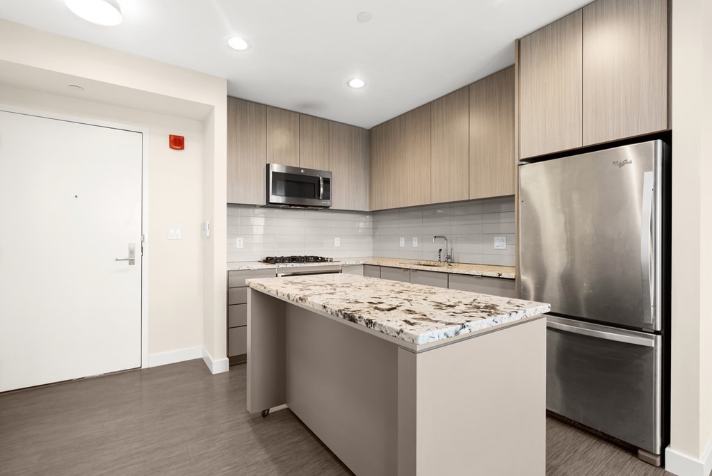 80-82 Fenwood Road, Unit 811 Boston, MA 02115 - Photo 16 of 38