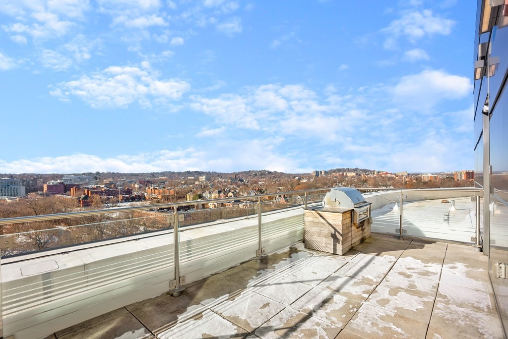 80-82 Fenwood Road, Unit 811 Boston, MA 02115 - Photo 32 of 38