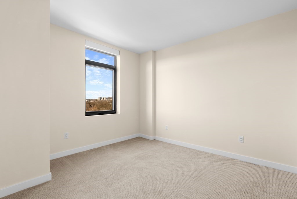 80-82 Fenwood Road, Unit 811 Boston, MA 02115 - Photo 4 of 38