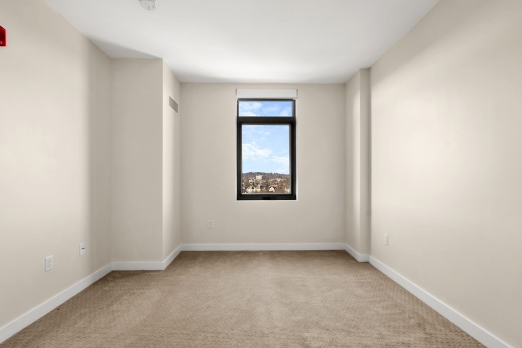 80-82 Fenwood Road, Unit 811 Boston, MA 02115 - Photo 6 of 38