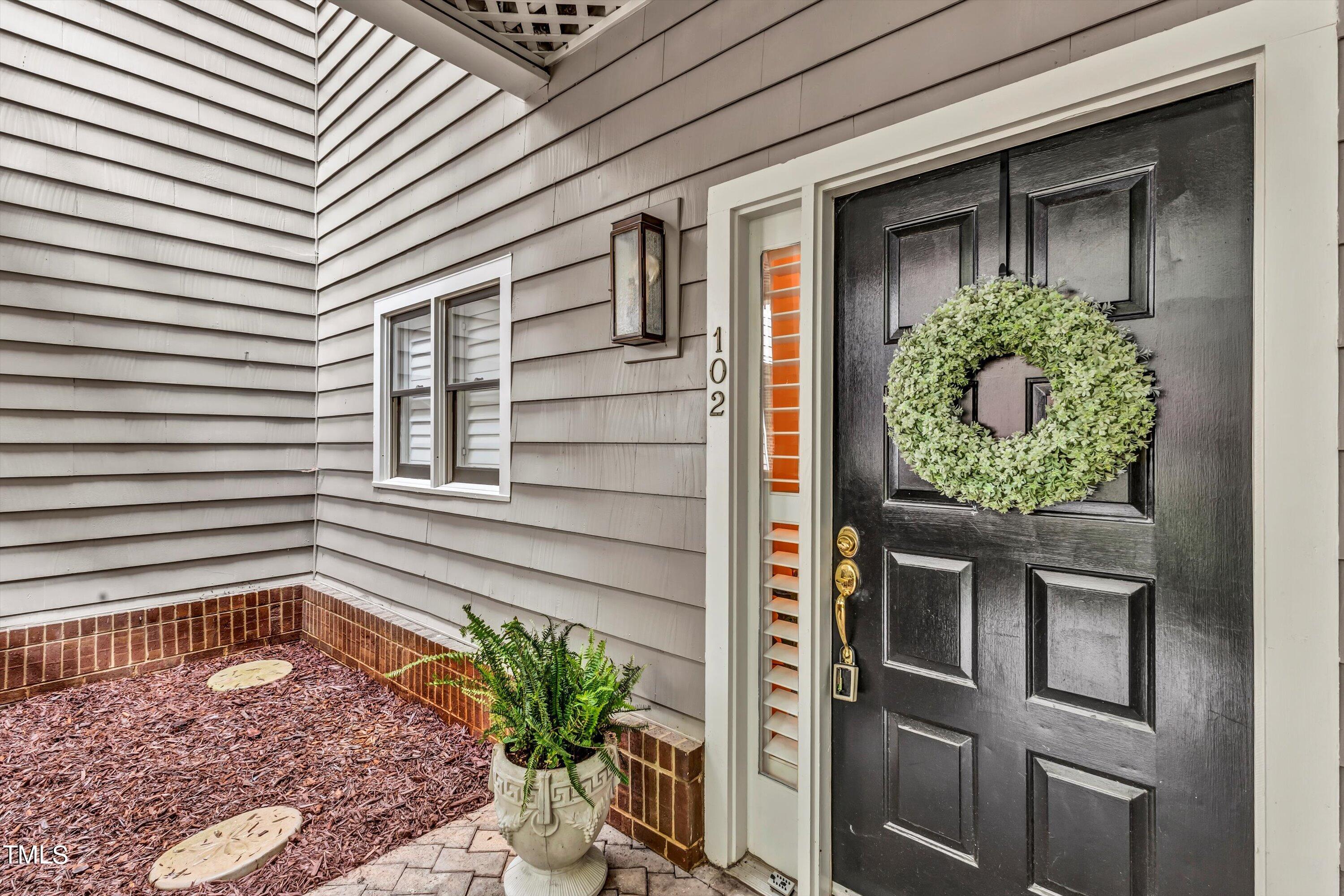 750 Washington Street, Unit 102 Raleigh, NC 27605 - Photo 4 of 44 09-TIM_1263