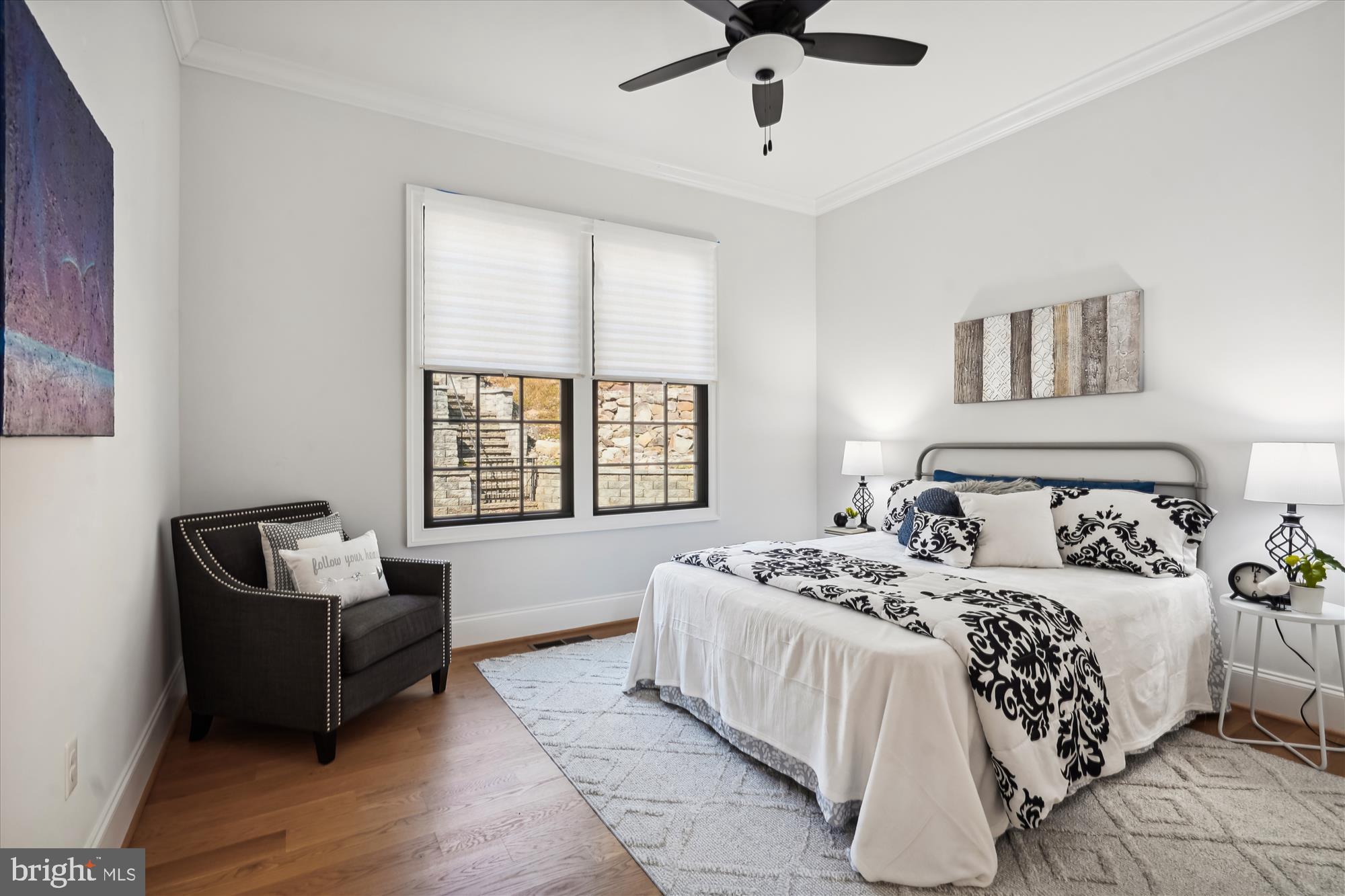 1606 Brookside Road McLean, VA 22101 - Photo 16 of 53 Main level guest bedroom