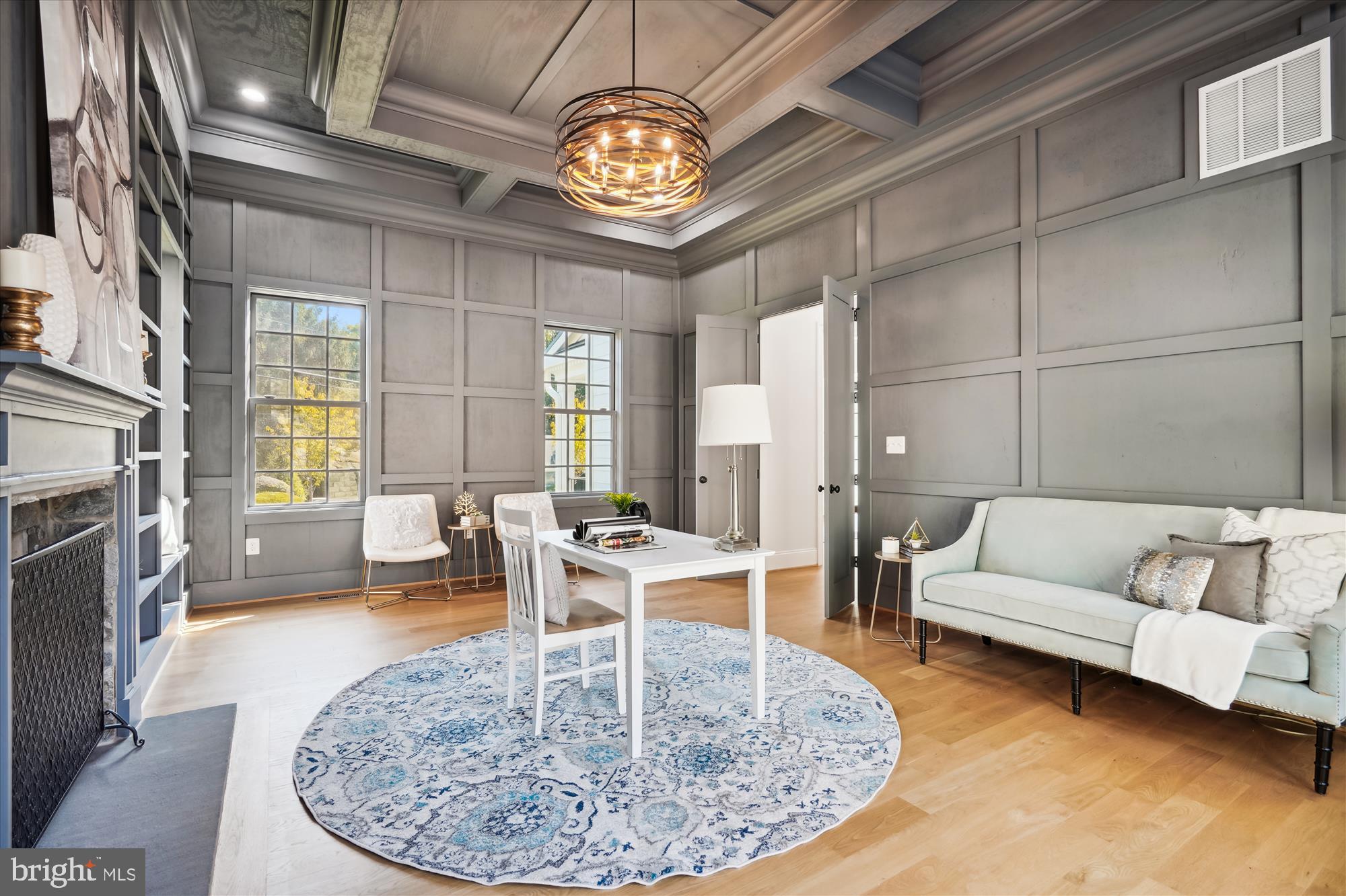 1606 Brookside Road McLean, VA 22101 - Photo 20 of 53 Library