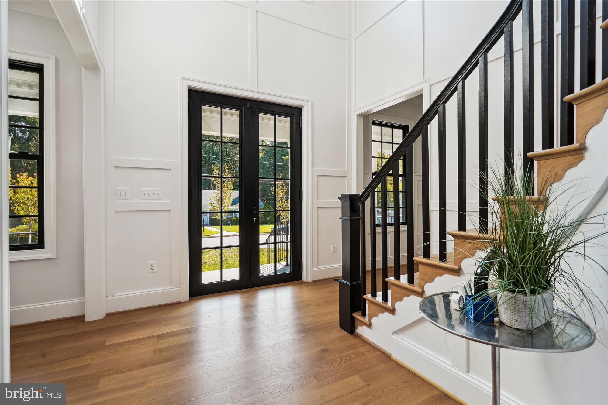 1606 Brookside Road McLean, VA 22101 - Photo 2 of 53 Entrance Foyer