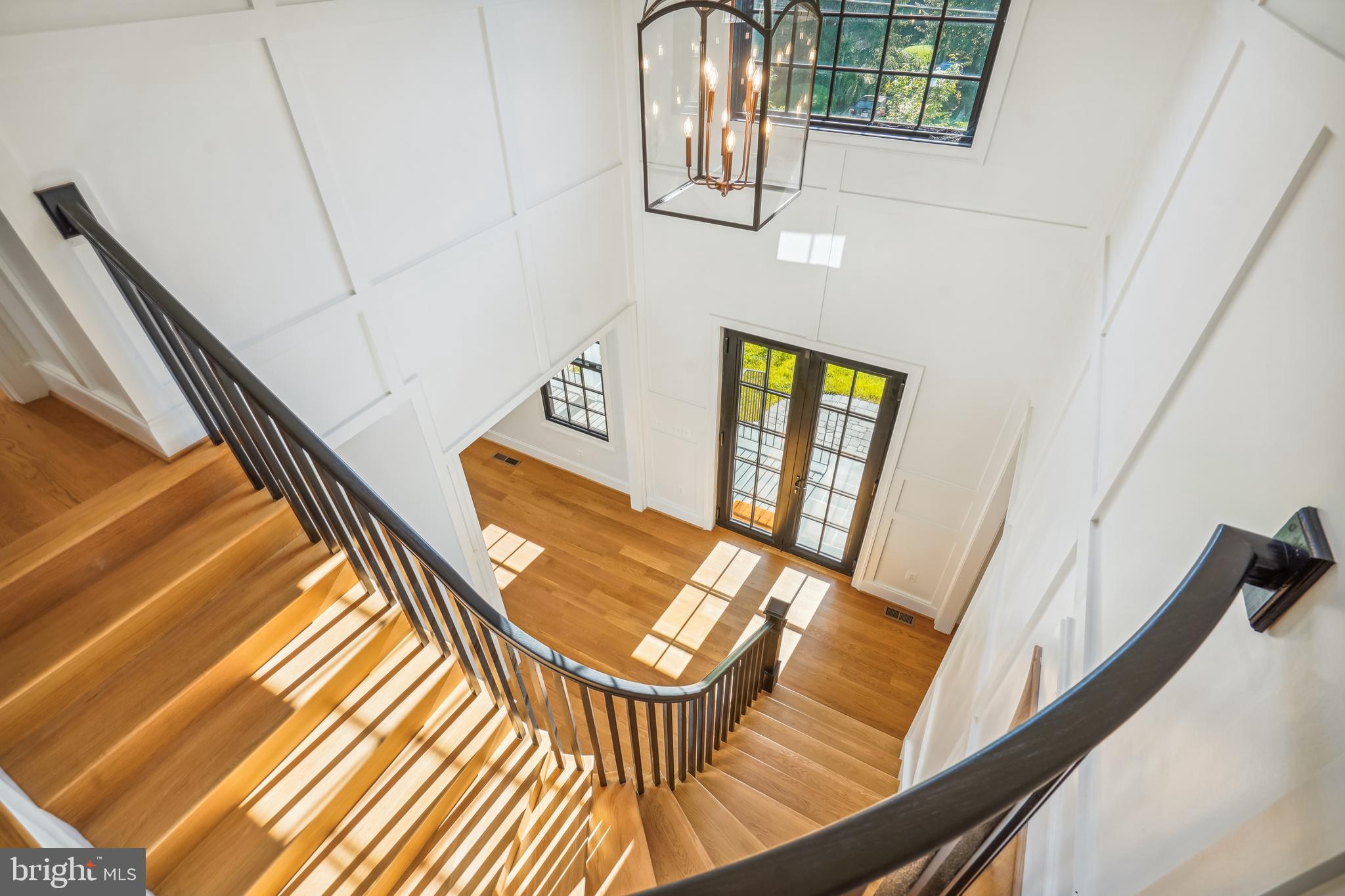 1606 Brookside Road McLean, VA 22101 - Photo 3 of 53 Front Foyer and Staircase