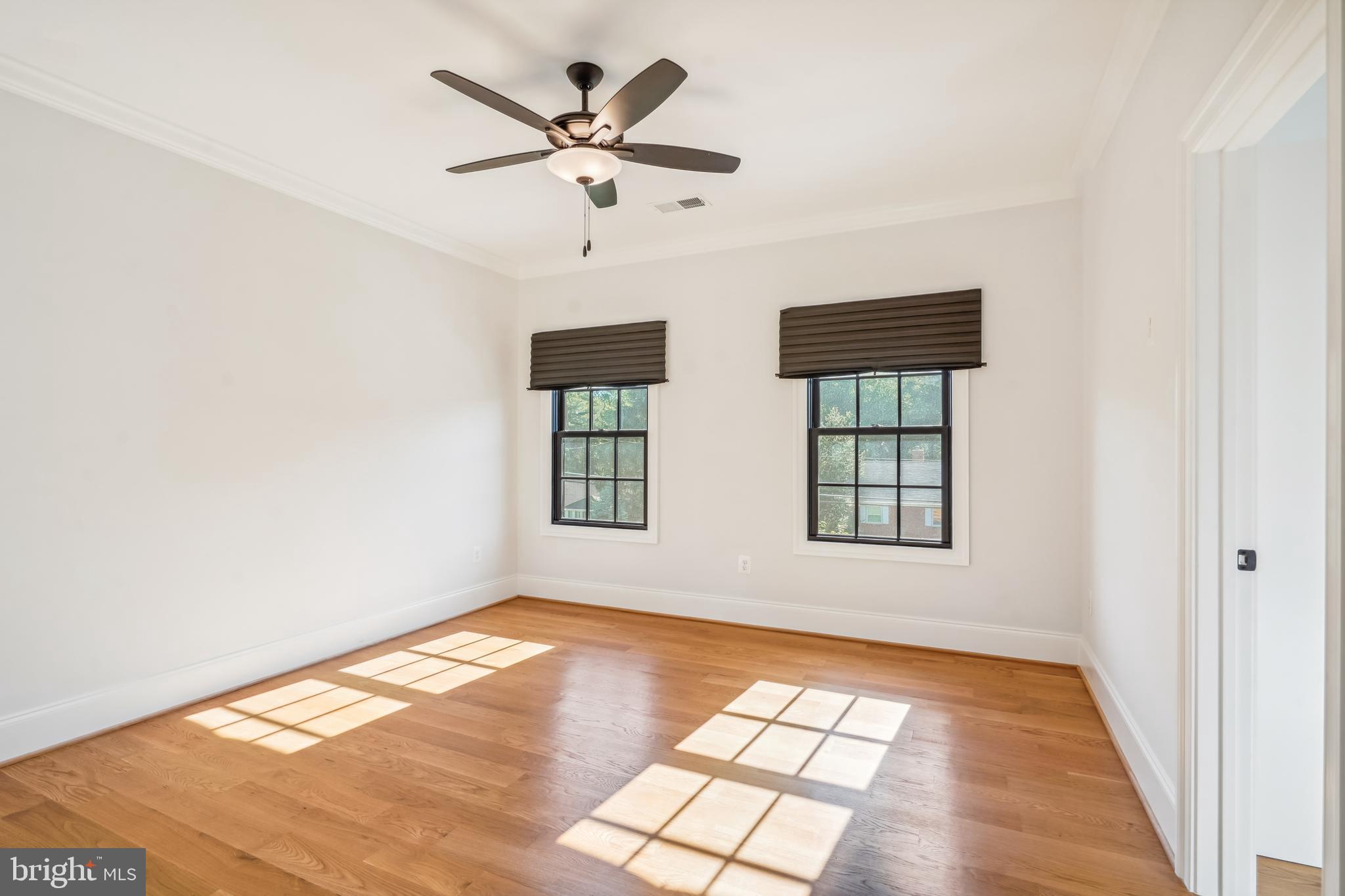 1606 Brookside Road McLean, VA 22101 - Photo 32 of 53 Upper level bedroom #4