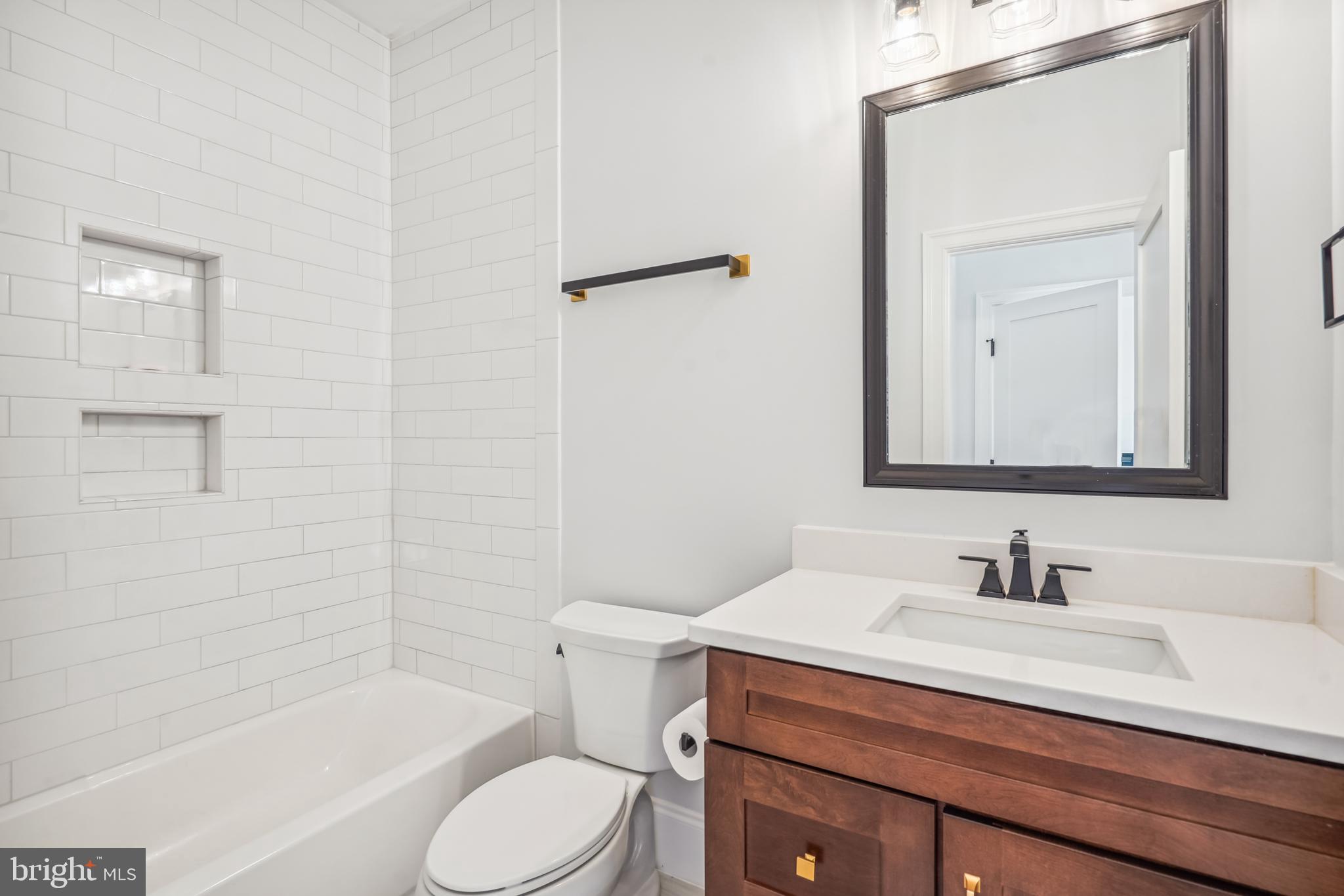 1606 Brookside Road McLean, VA 22101 - Photo 36 of 53 upper level en-suite bathroom