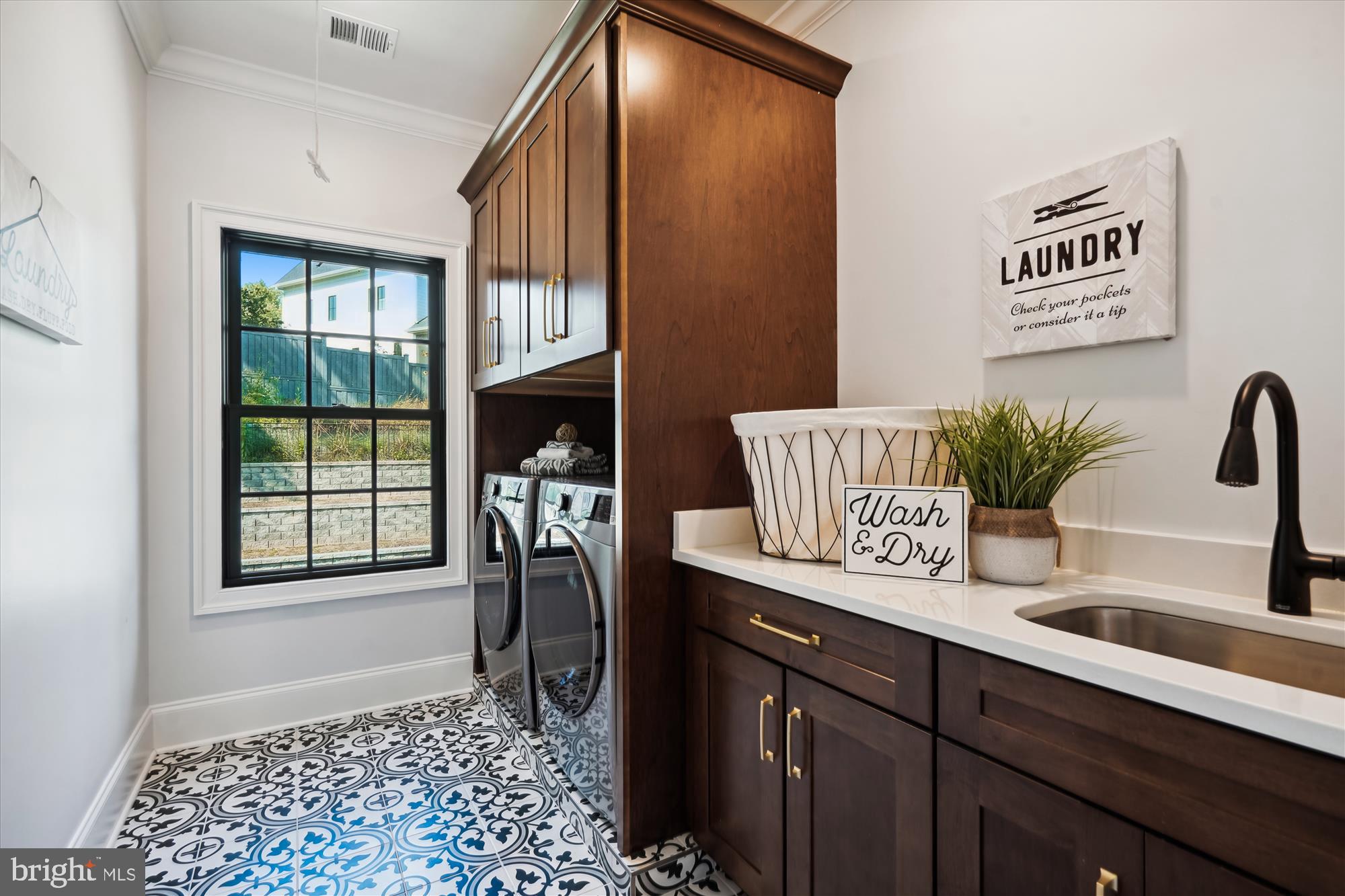1606 Brookside Road McLean, VA 22101 - Photo 40 of 53 Upper level laundry room