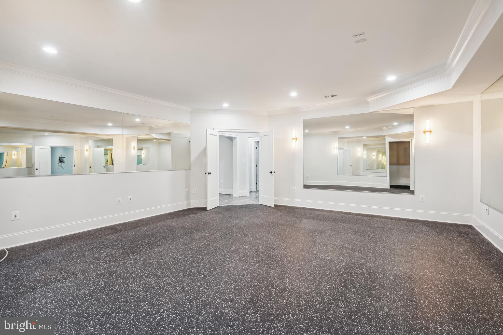 1606 Brookside Road McLean, VA 22101 - Photo 46 of 53