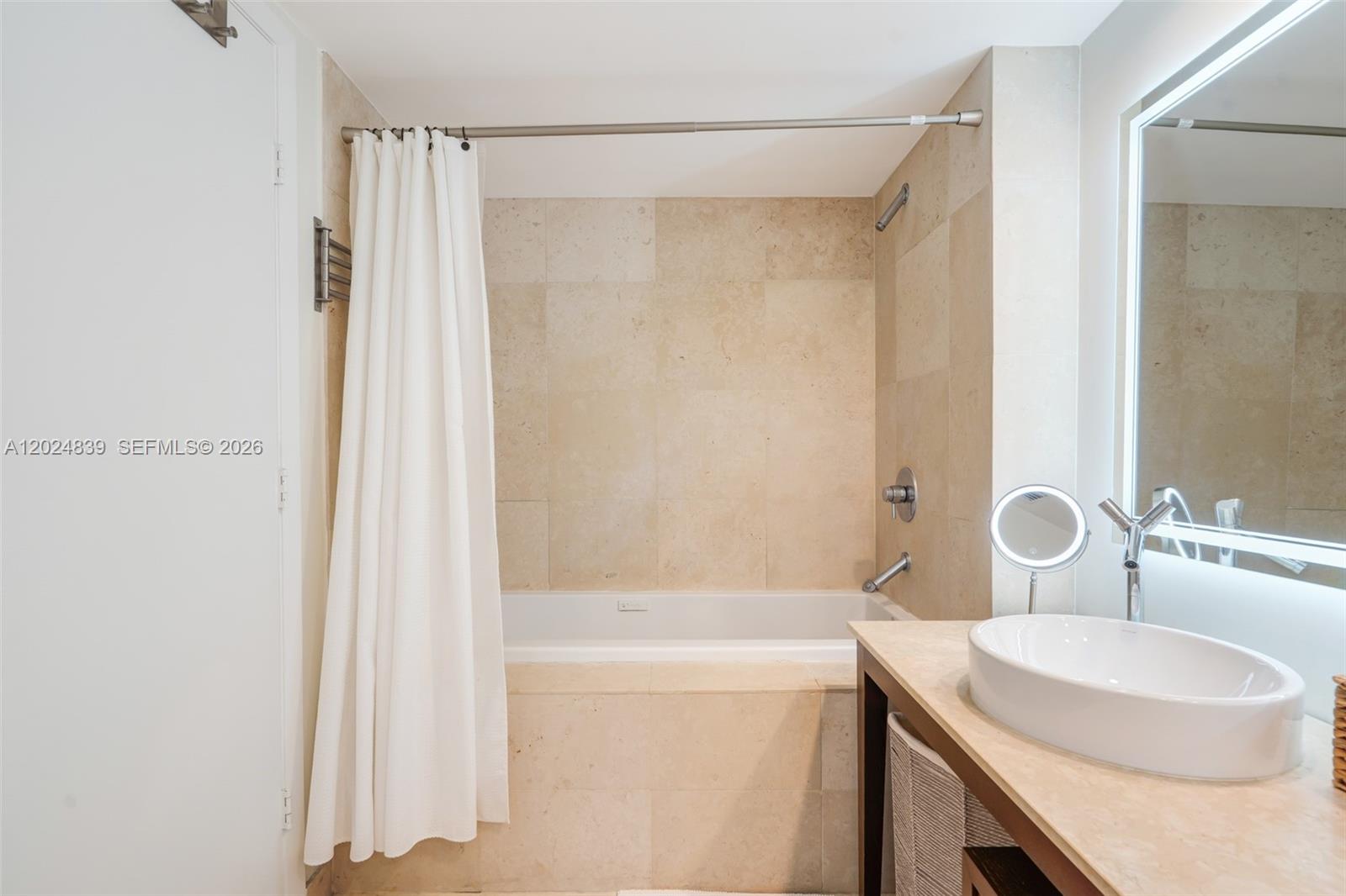 495 Brickell Avenue, Unit 409 Miami, FL 33131 - Photo 15 of 31