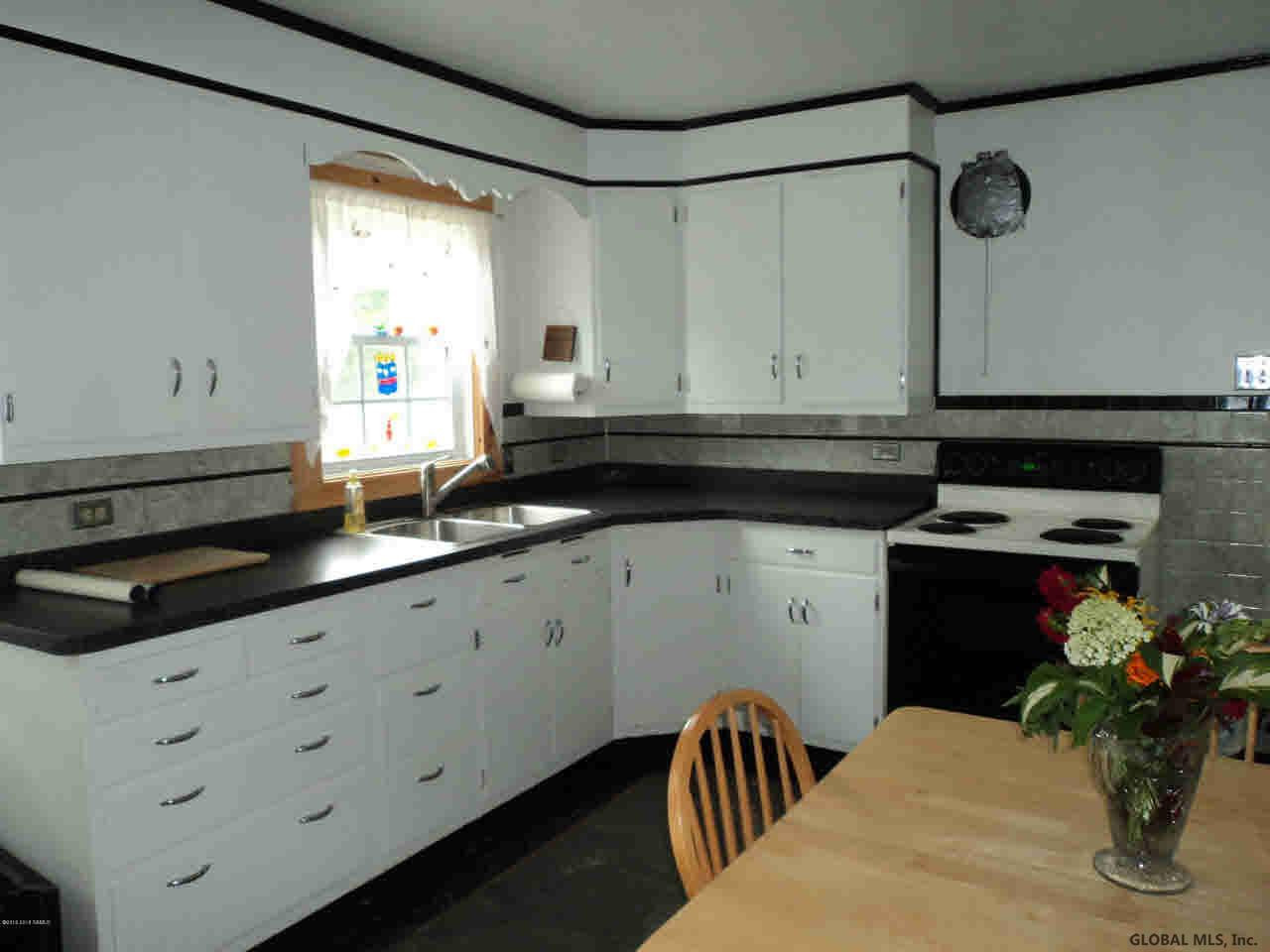 597 Gansevoort Road Moreau, NY 12803 - Photo 17 of 30 Photo 17