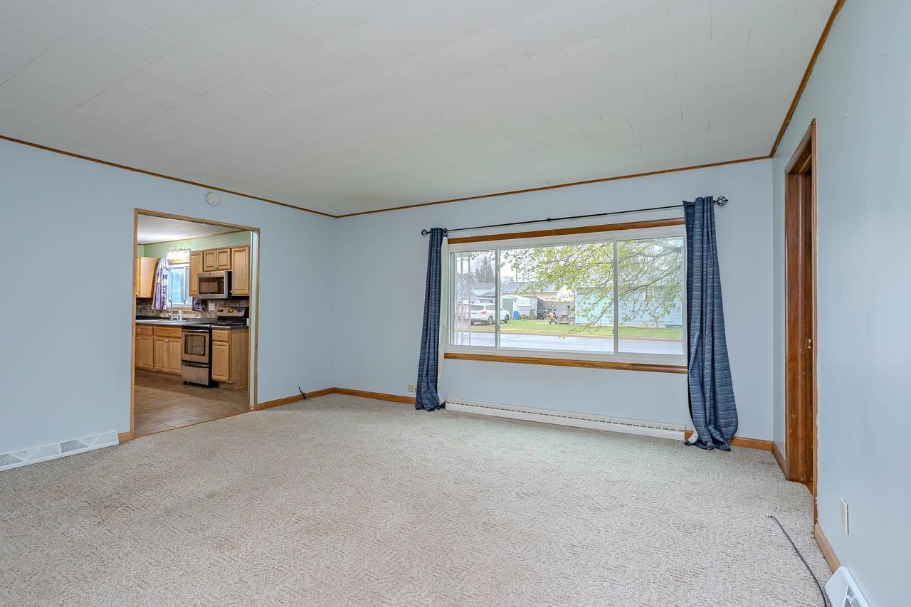 701 Cottage Street Merrill, WI 54452 - Photo 9 of 17